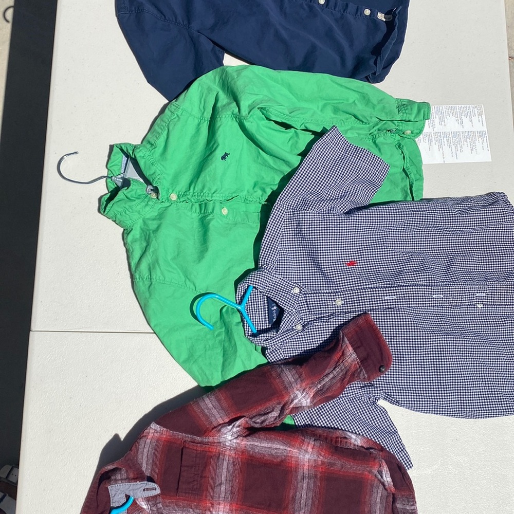Boys shirts size varies